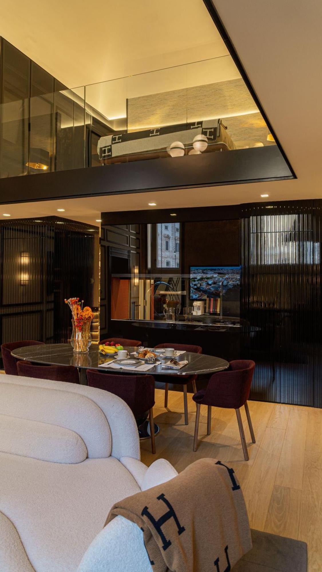 Luxury Borghese Loft Rome