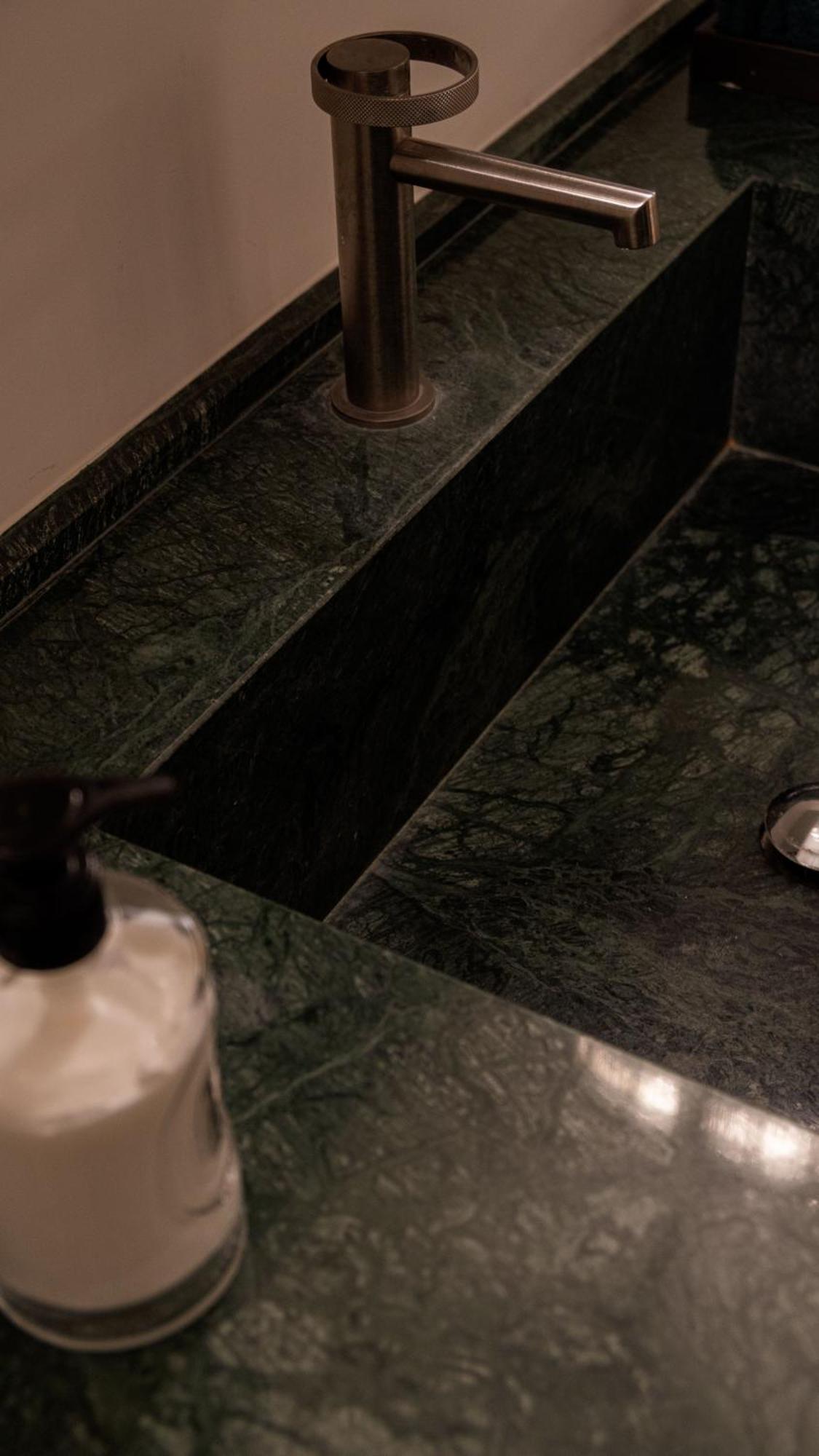 Luxury Borghese Loft Apartment *