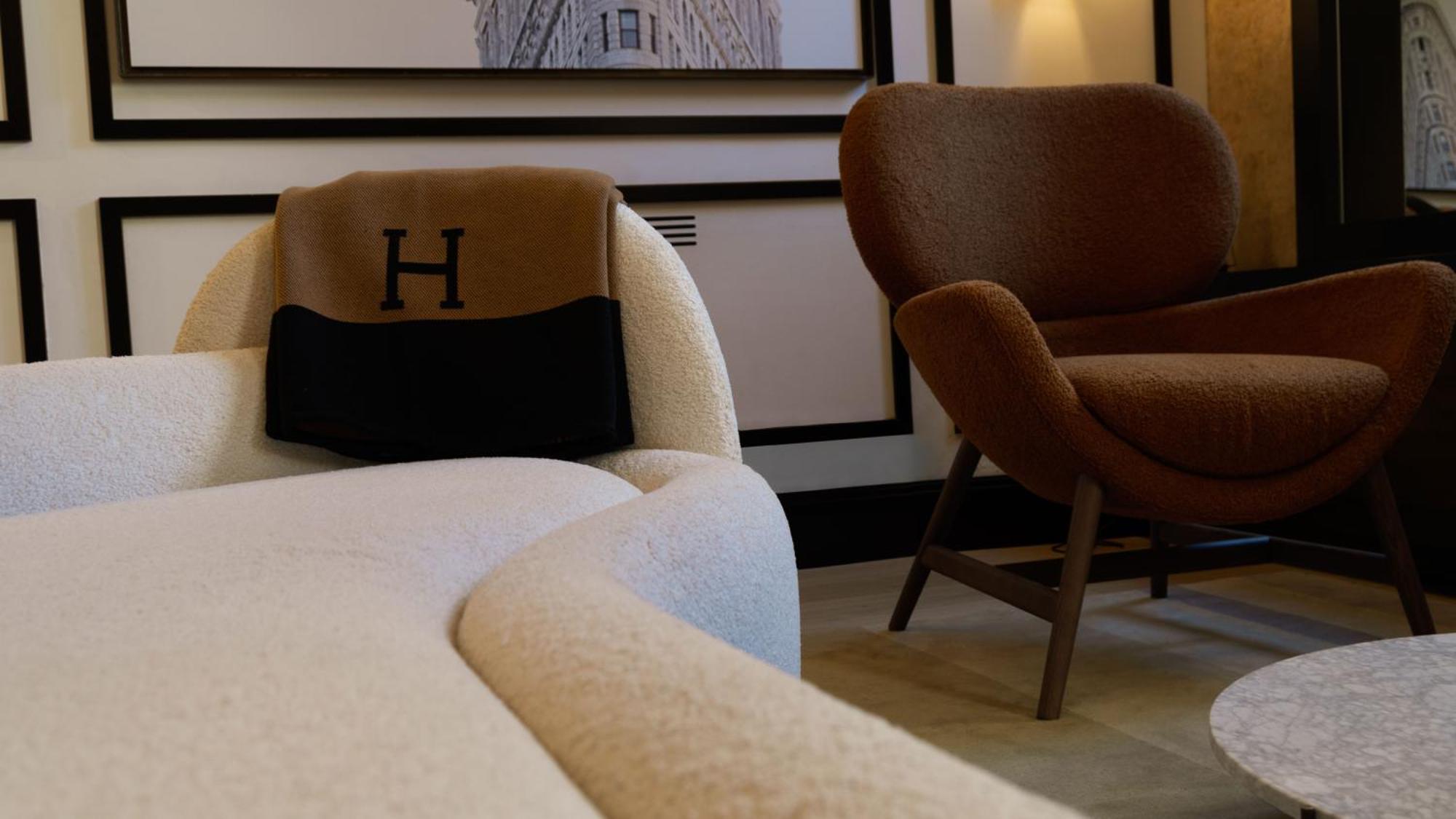 Luxury Borghese Loft Apartment