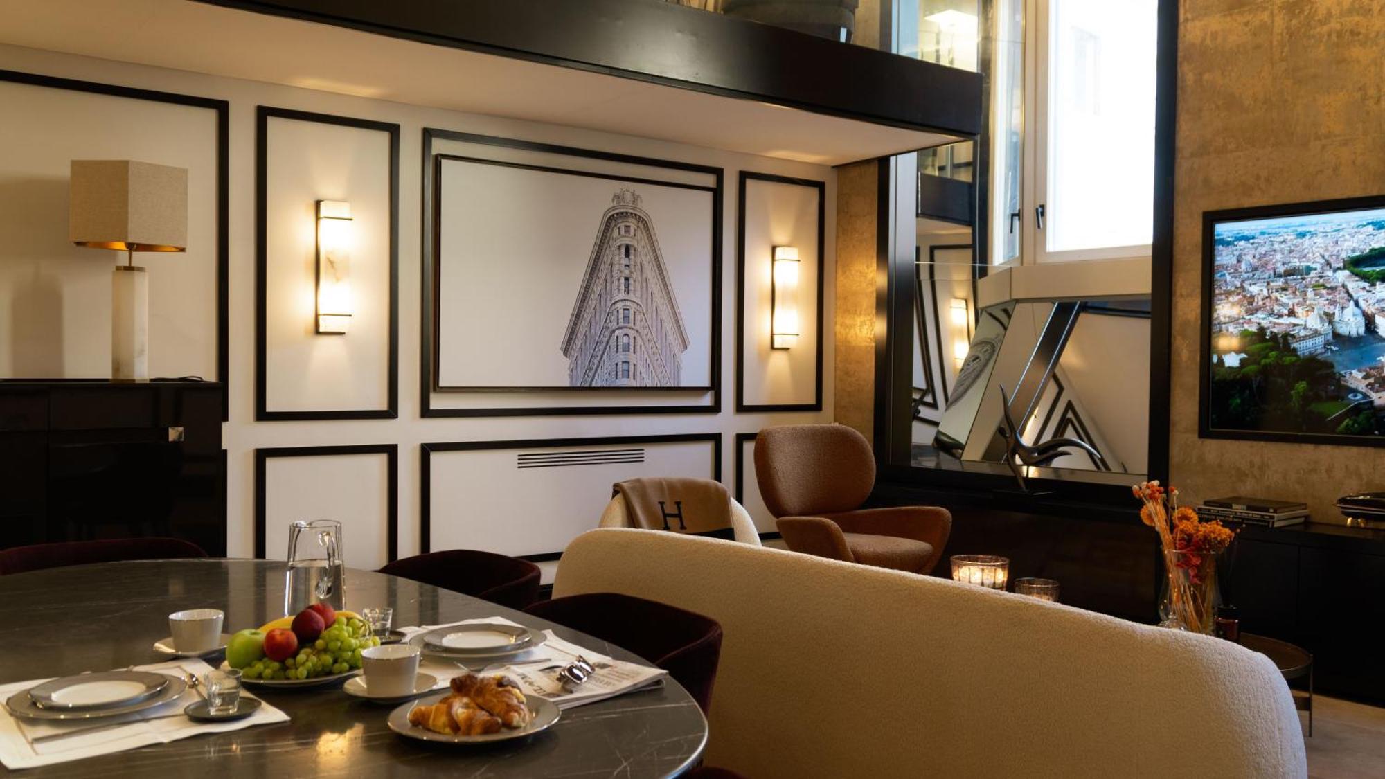 Luxury Borghese Loft Apartment